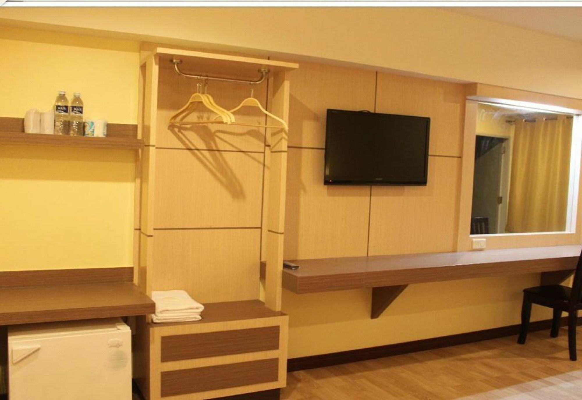 Kaennakorn Khonkaen Hotel Хон Каен Экстерьер фото