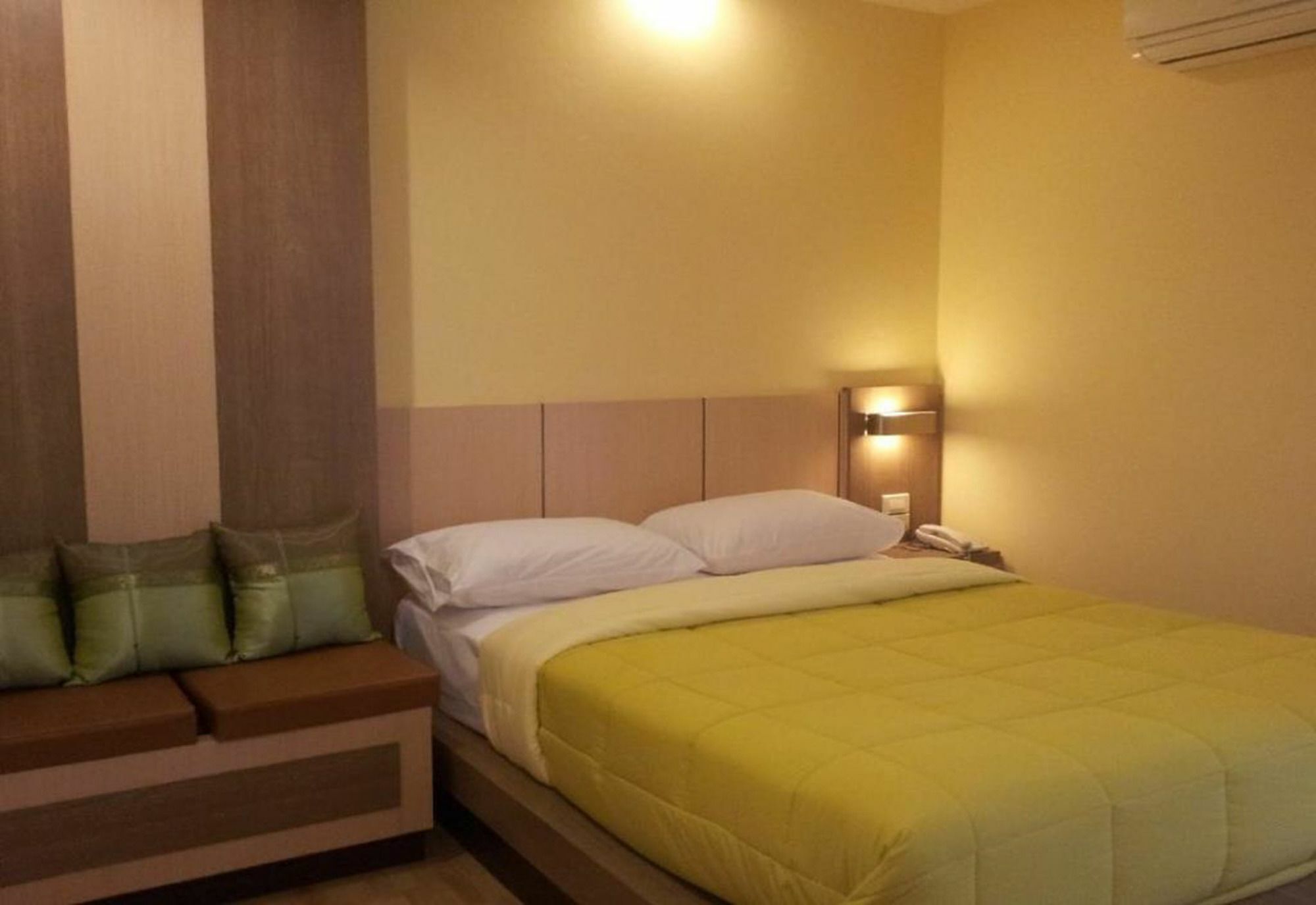 Kaennakorn Khonkaen Hotel Хон Каен Экстерьер фото